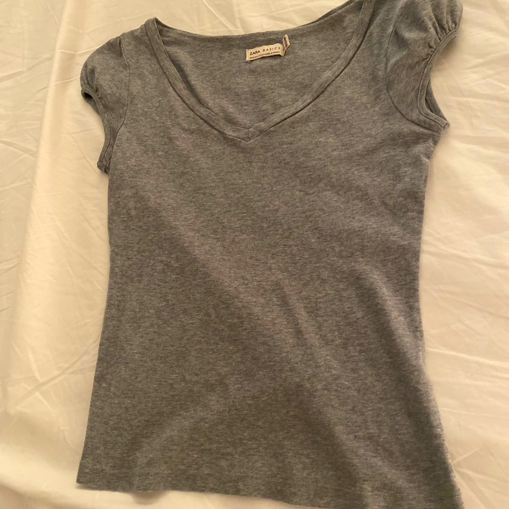 Zara basic Tee-size S